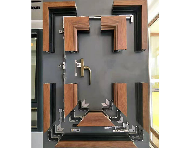 系統斷橋隔熱窗